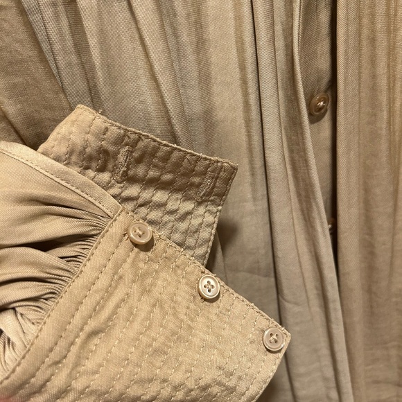 Tan button down shirt NWT - Picture 1 of 3